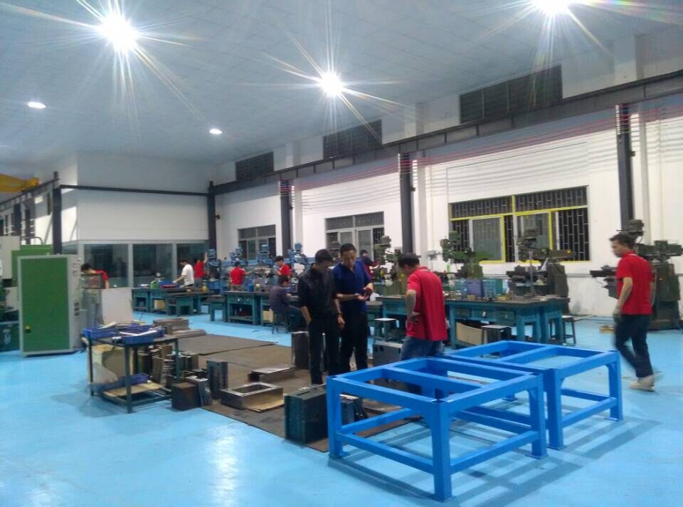 塑膠模具選材，旭錦【圖】