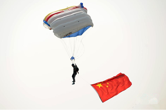 精彩飛行表演，還看2015中國國際通航大會